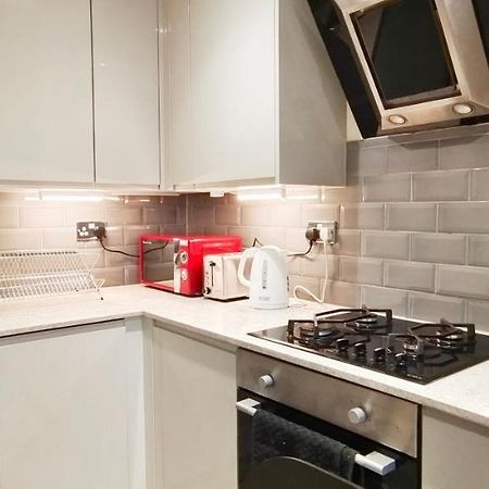 First Floor Flat 1 Northwood Apartamento Londres Exterior foto